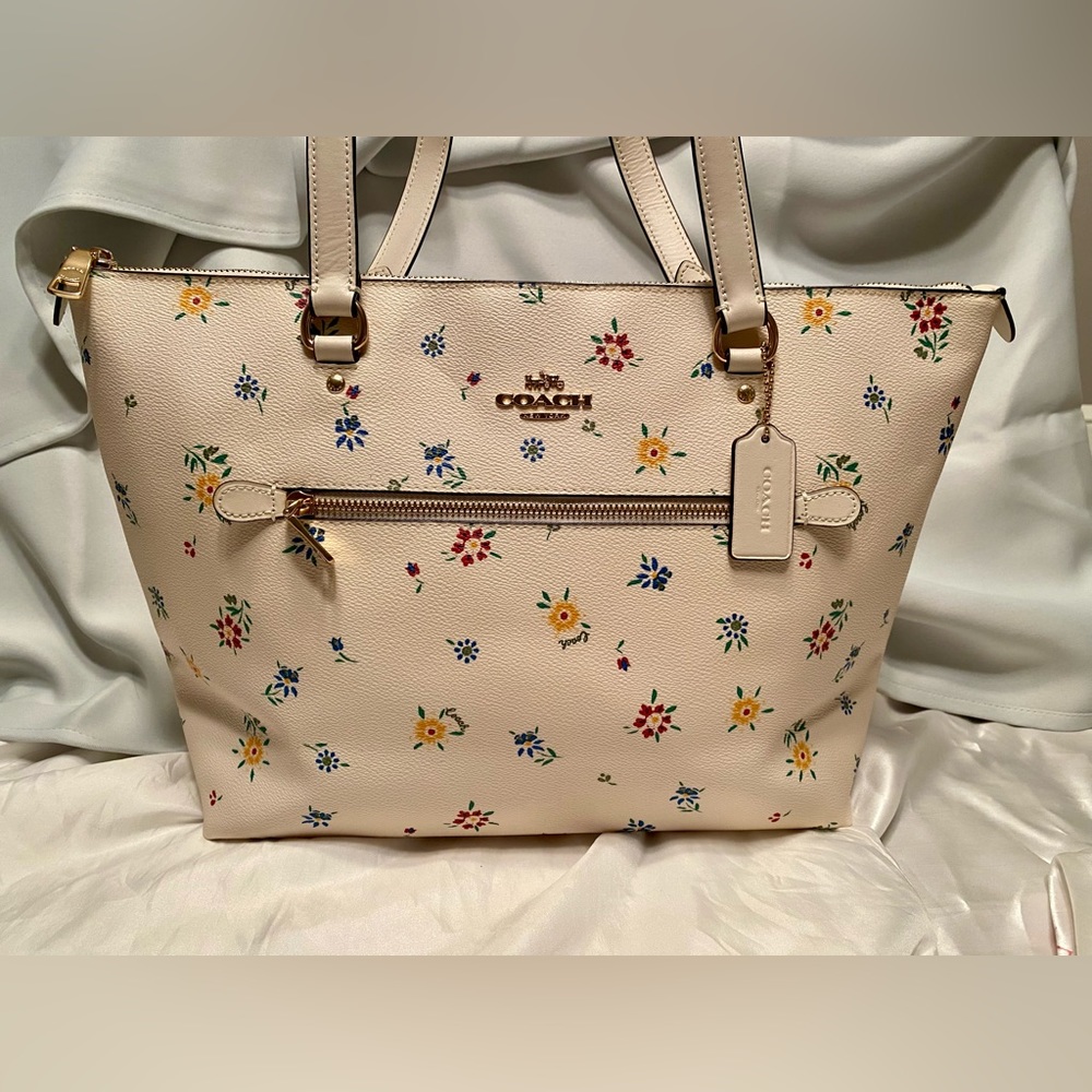 Flower Coach Tote Bag. Used.